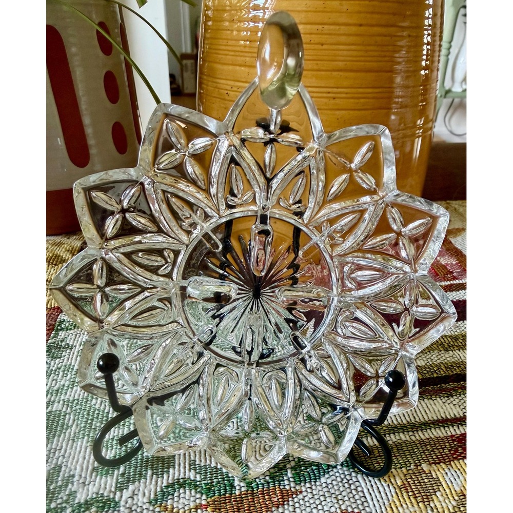 Vintage Clear Pressed Glass Starburst Ashtray or Trinket Holder (5.5" Diameter)